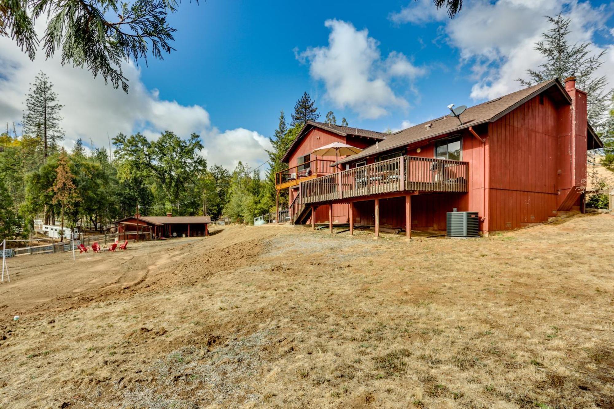 Pet-Friendly Escape With Game Room And Fire Pit! North Fork Extérieur photo